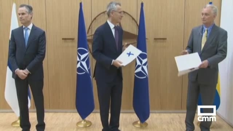 Suecia y Finlandia entregan a la OTAN su solicitud de ingreso, \\