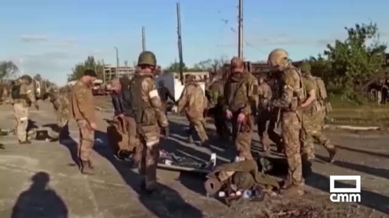 Guerra en Ucrania, al minuto | Azovstal se rinde y evacúan a 264 militares de la planta